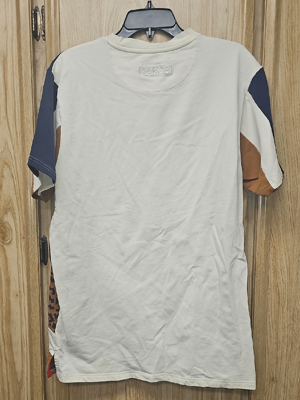 MAKOBI Colorblock Geometric Tee - Navy, White, Brown - Picture 4 of 7